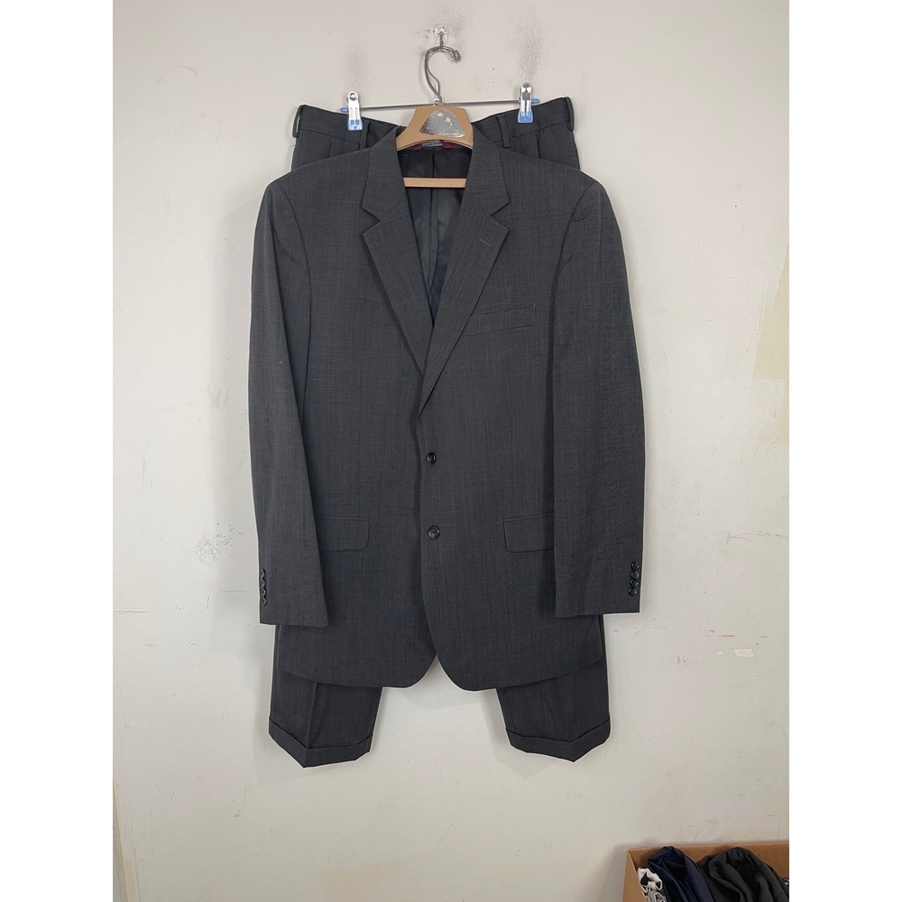 Jos. A. Bank Classic Mens 44L Charcoal Gray 100% Wool Pleated 2 Piece Suit